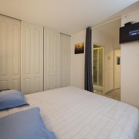 Victoria Appartement ม็องตง ภายนอก รูปภาพ