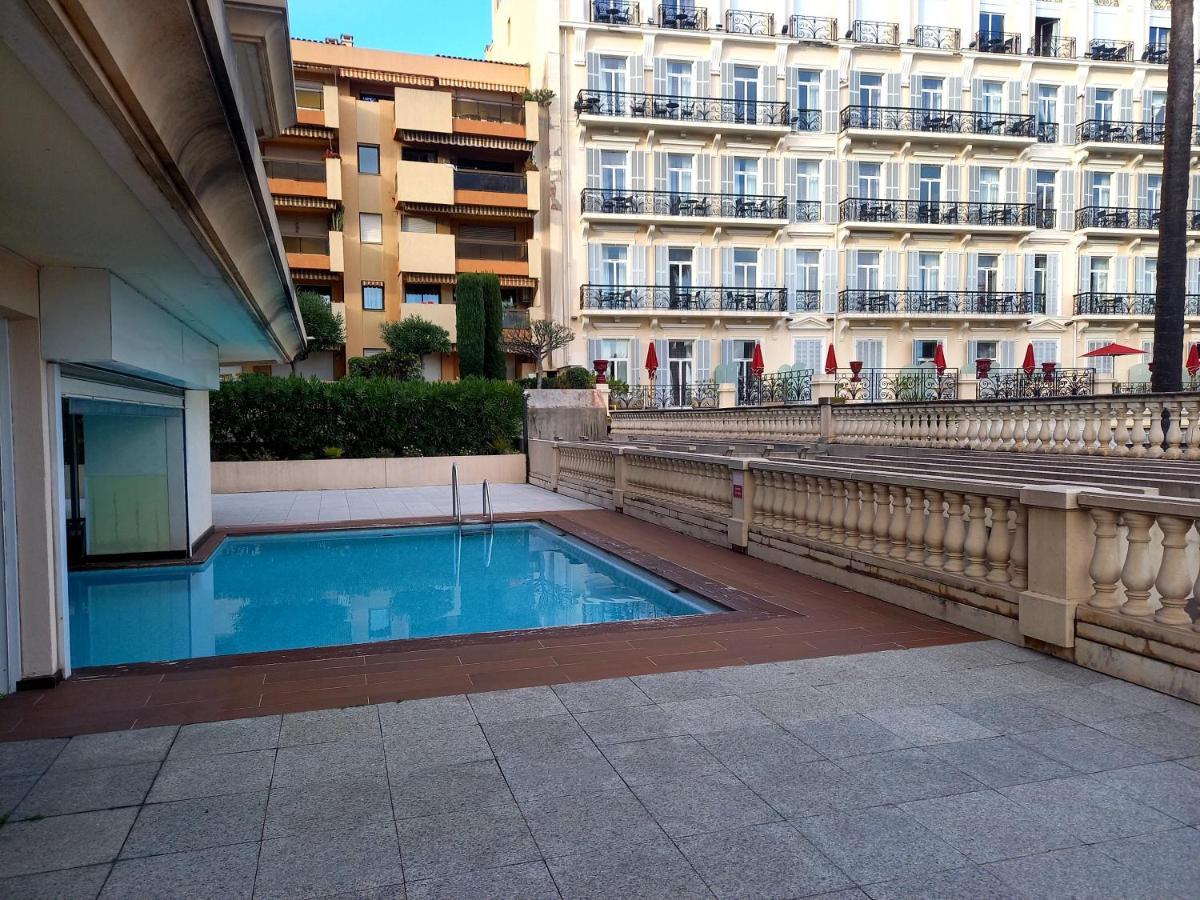 Victoria Appartement ม็องตง ภายนอก รูปภาพ